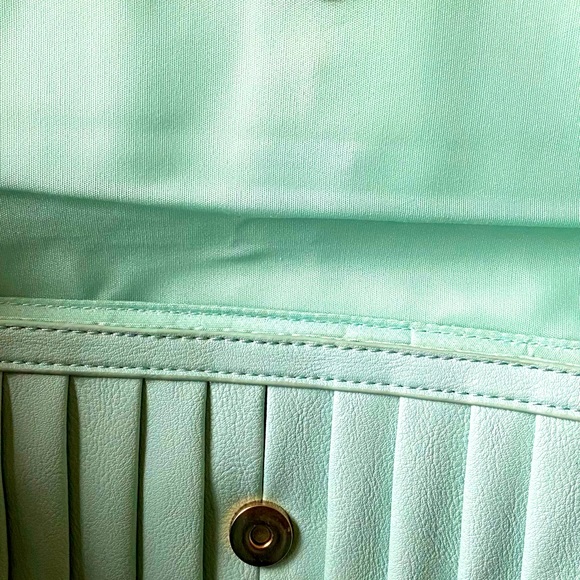 Call It Spring Pebbled Leather Pleated Flap Crossbody Bag with Tassel Gold Chain - Picture 4 of 12